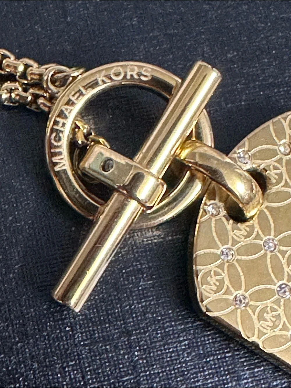 Michael Kors Gold Patterned Dog Tag Toggle Necklace
